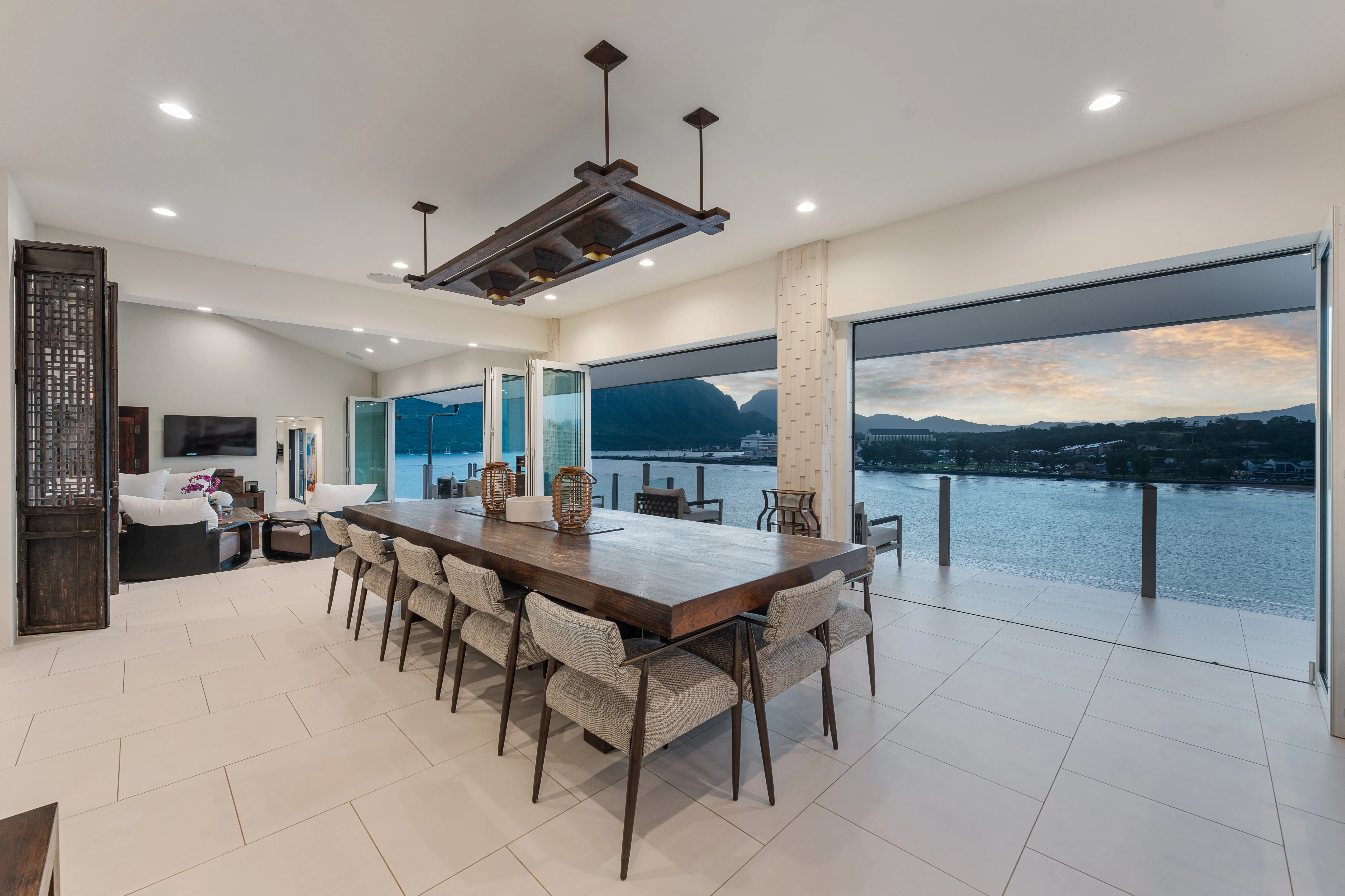 Villa Tranquil Modern - Image 4