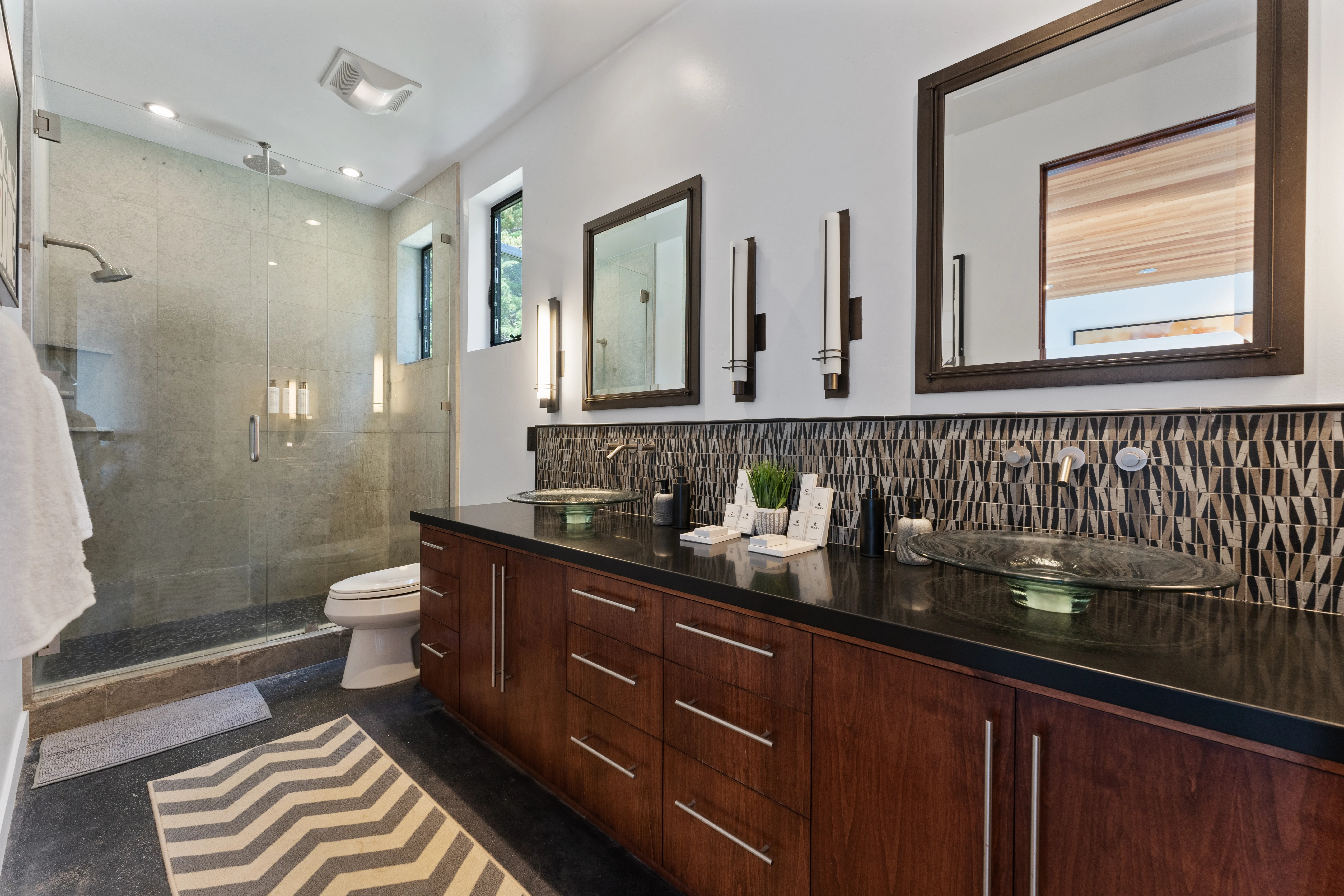 Driftwood Cove Bluff - Image 4