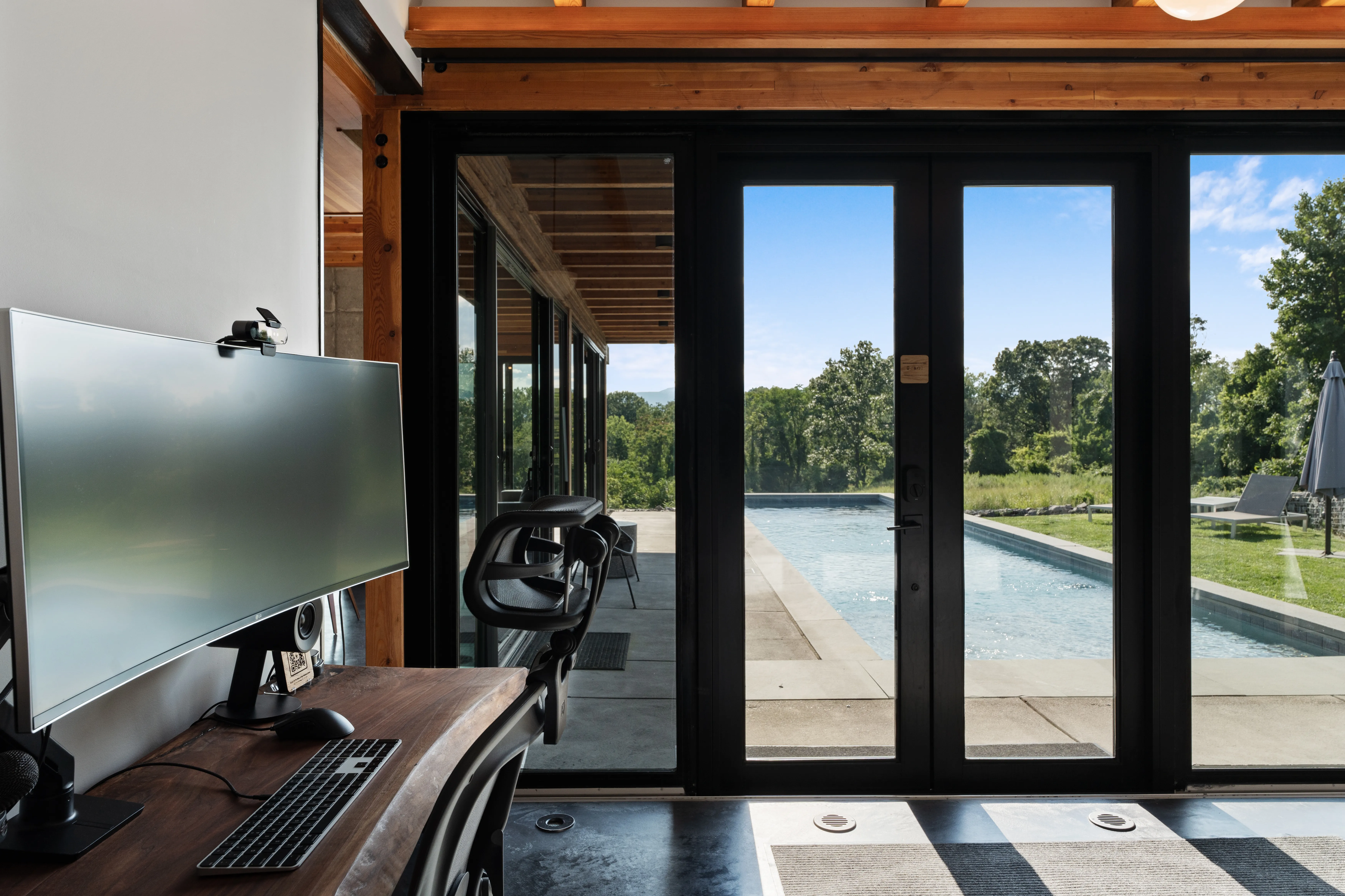 Modern Cloudnine Harborcove Skyline - Image 2