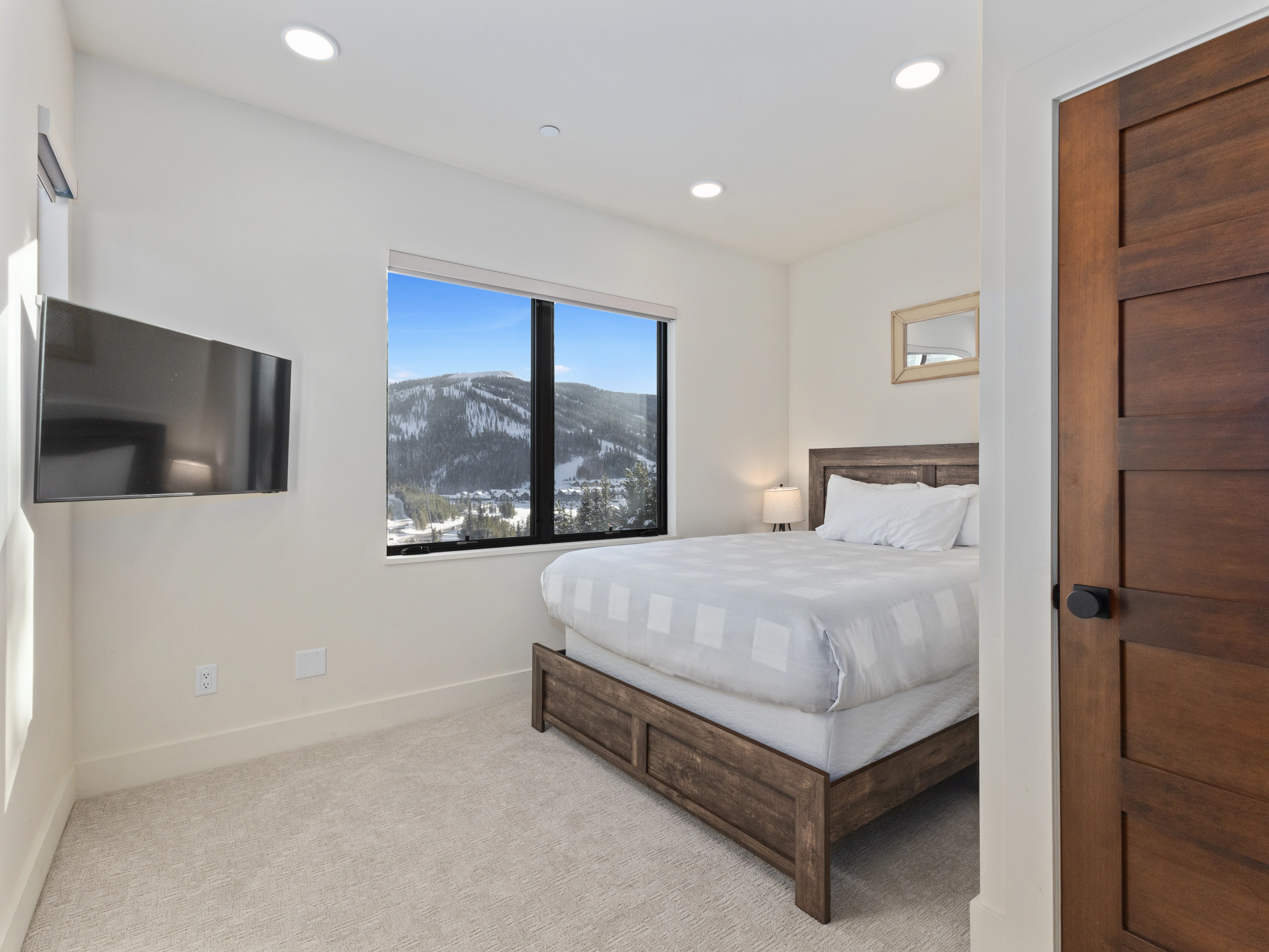 Trail Trail Tranquil River - Image 2