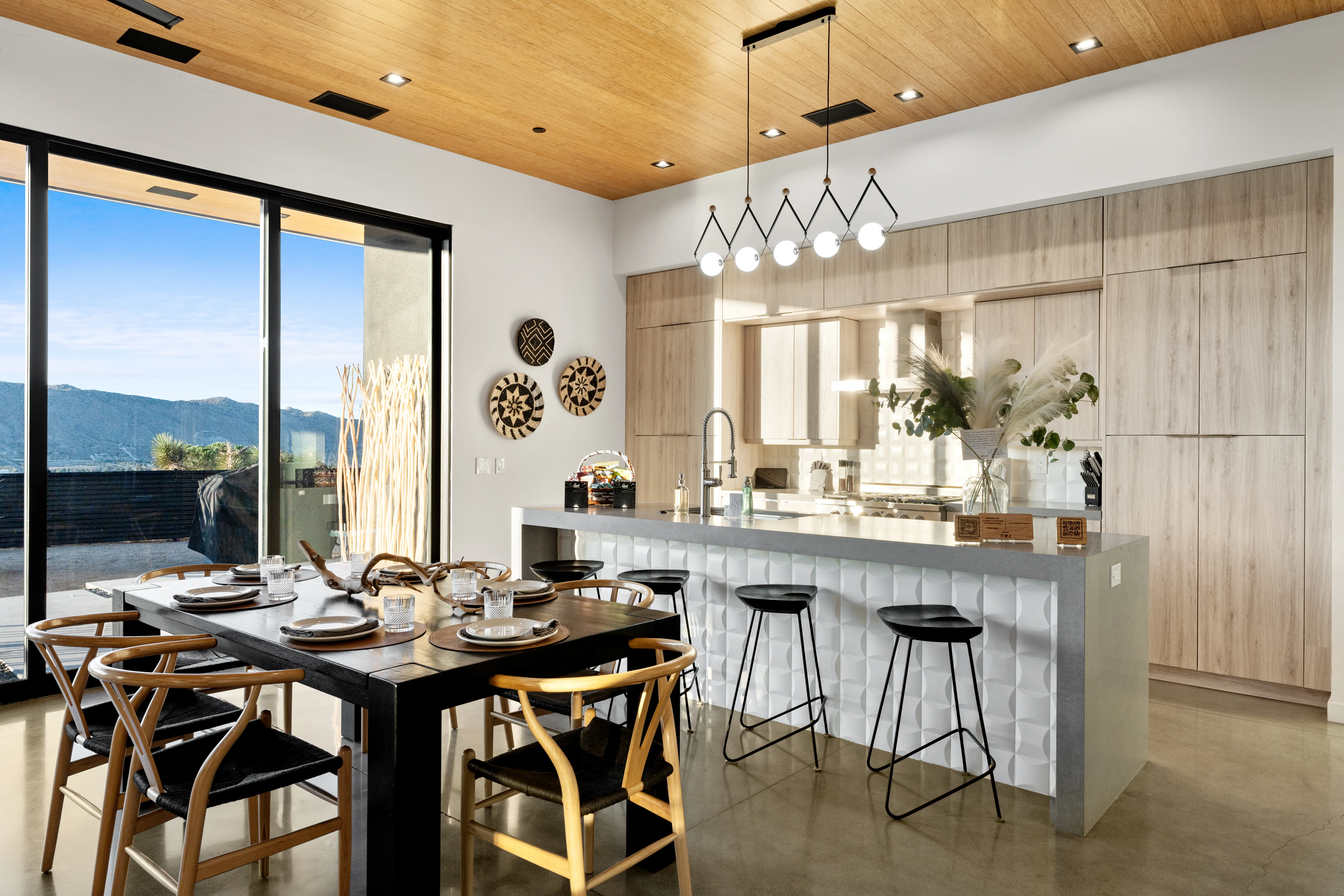Coastal Cottage - Image 3