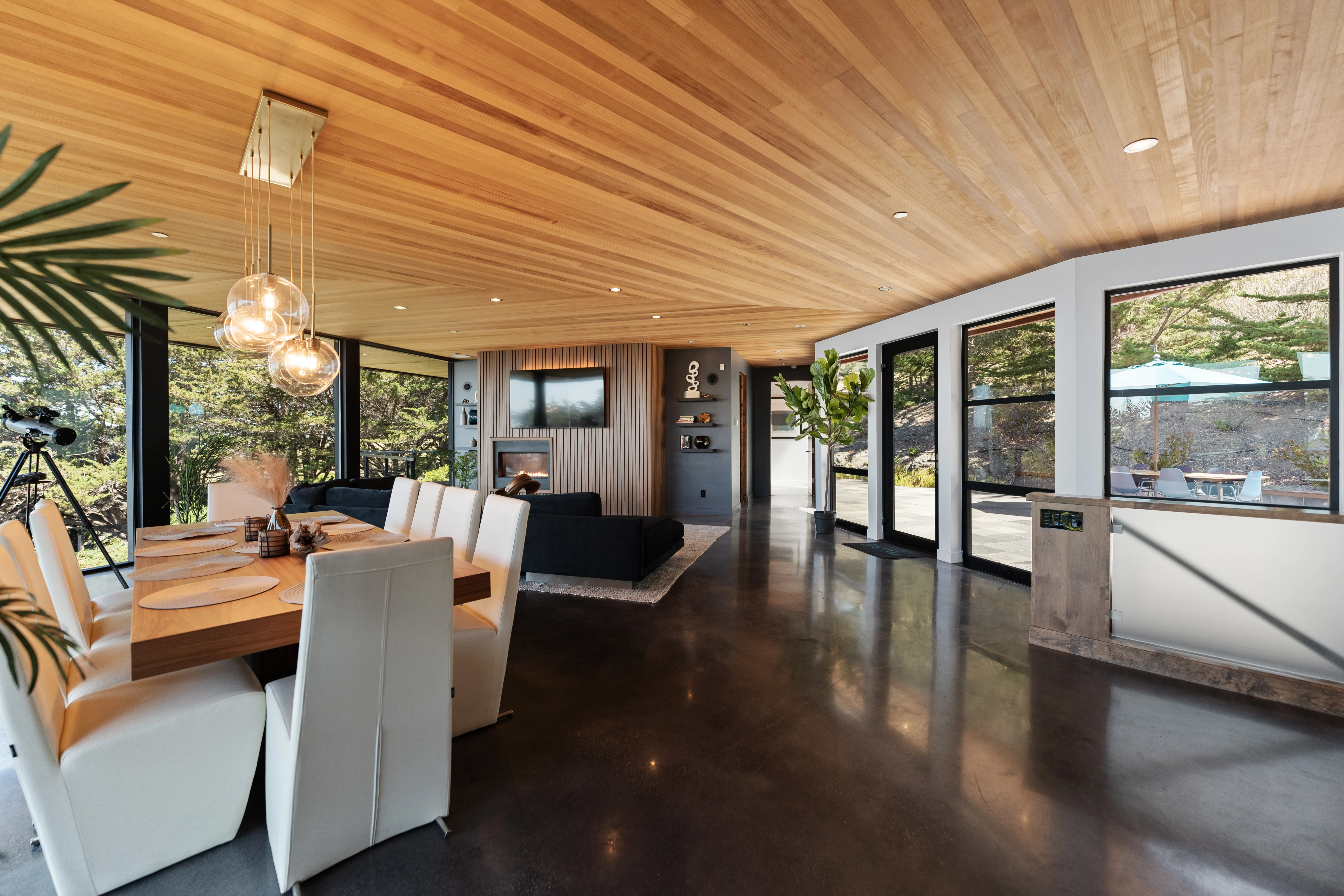 Spruce Creek Hideout Coastal - Image 5