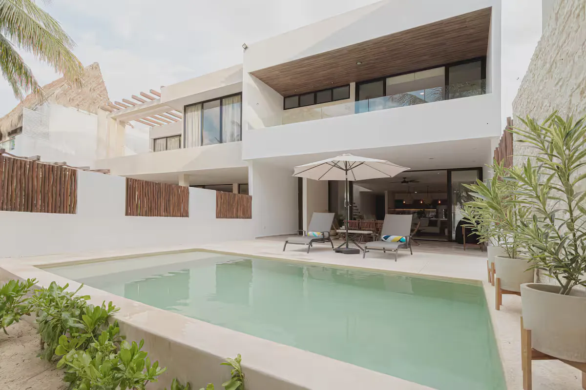 Summit Nest Villa - Image 2