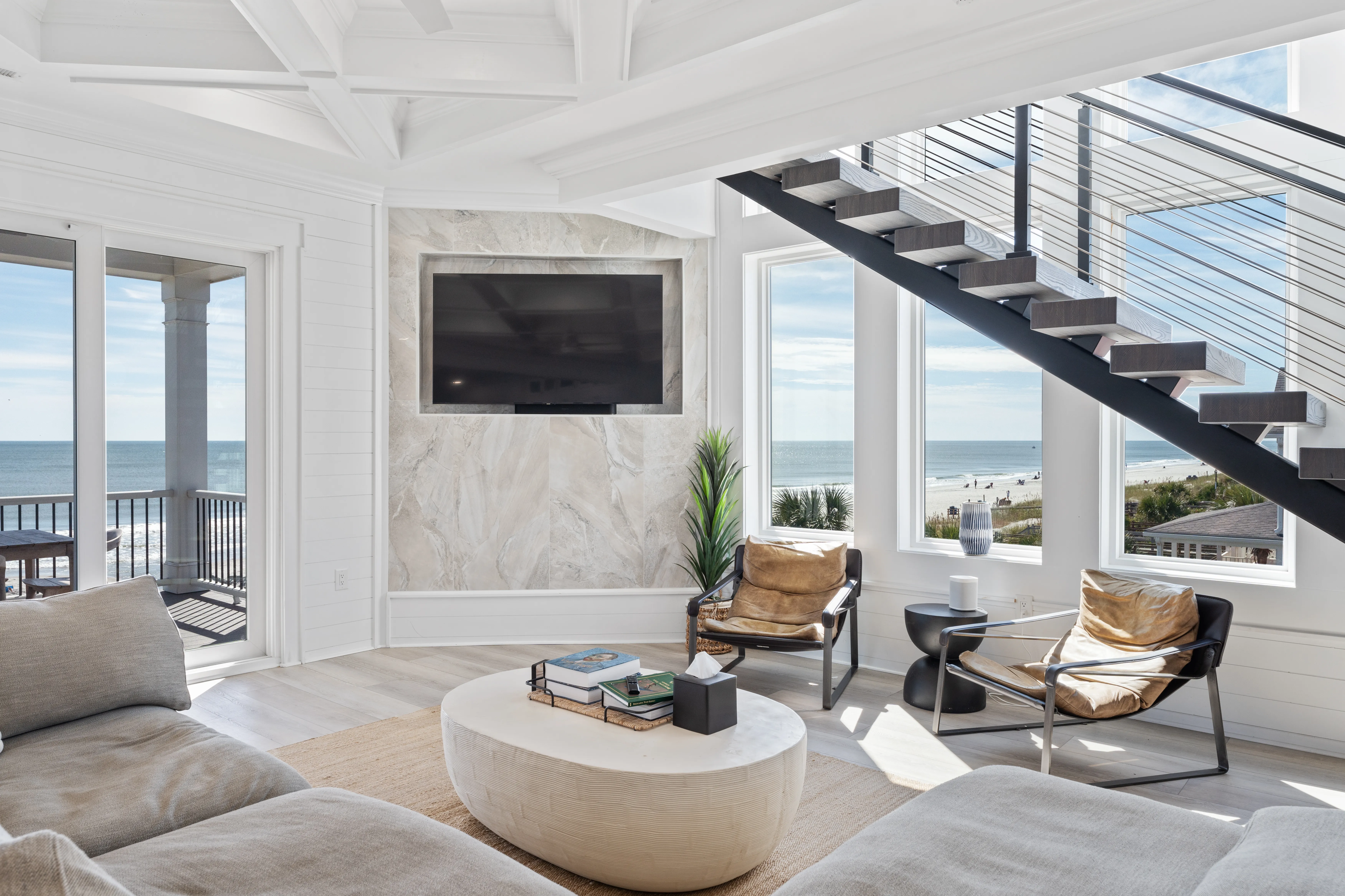 Canyon Sunrise Estate River - Image 3