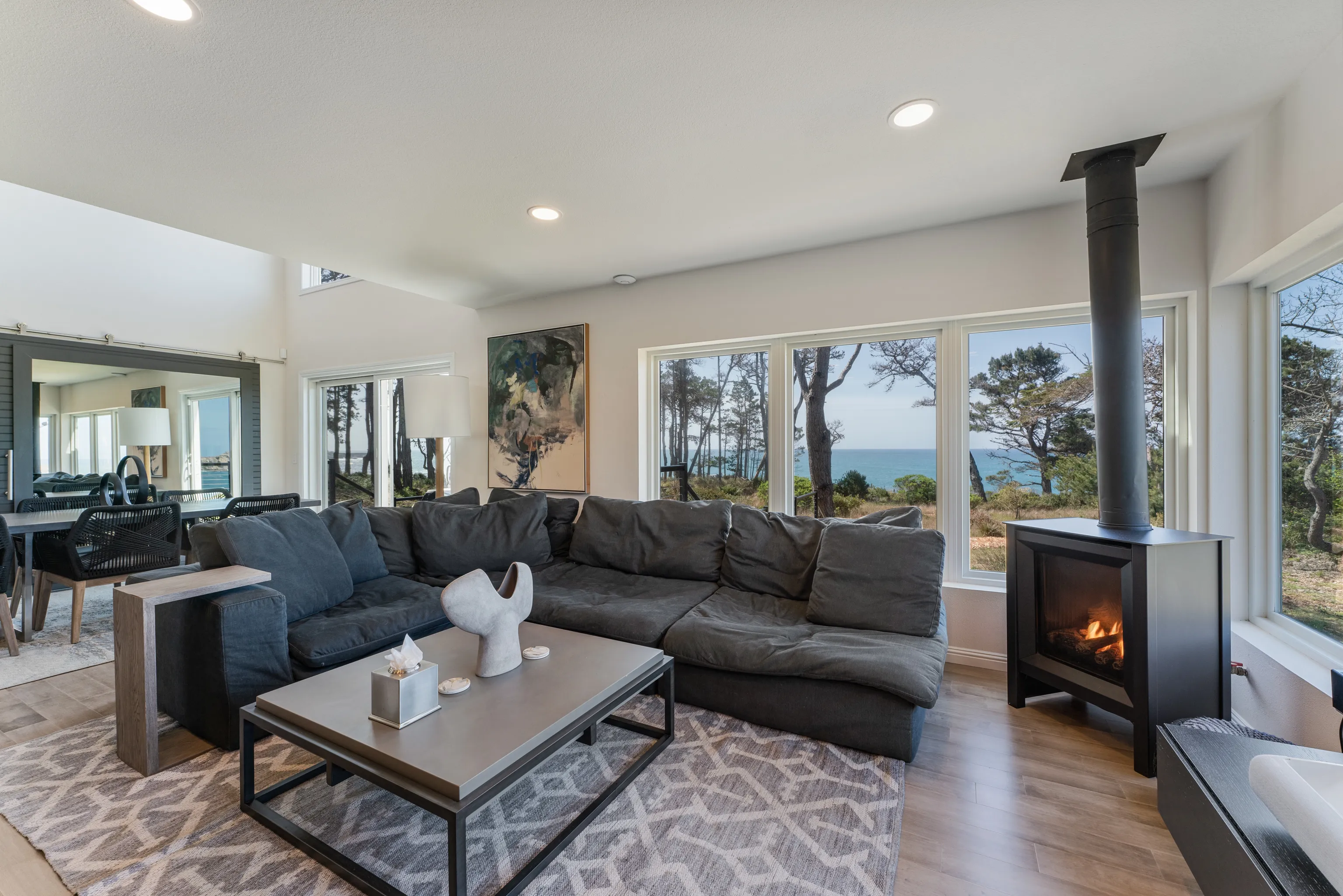 Starlight Harborfront Luxe - Image 3