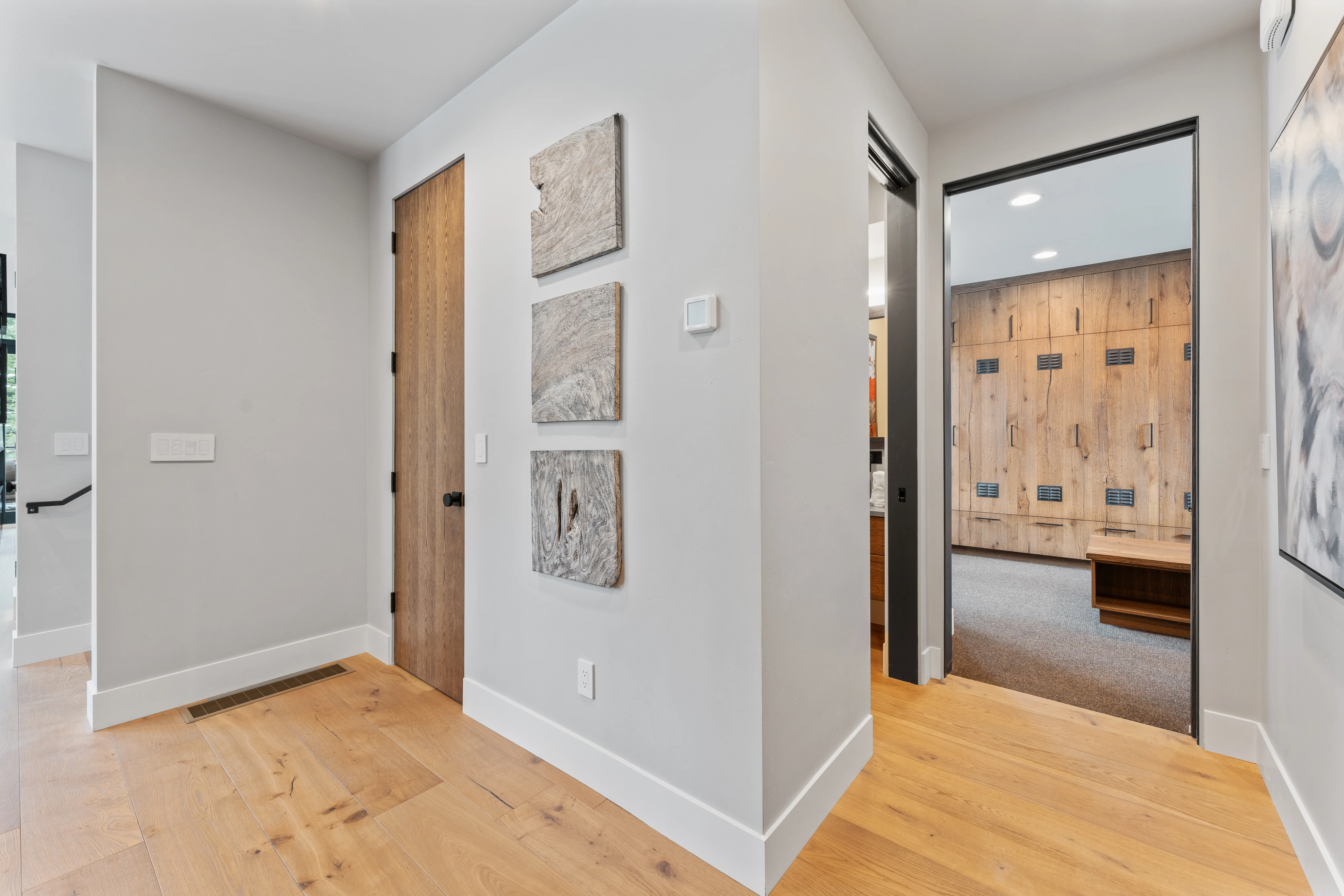 Cascade Lookout Pines Bluestone - Image 3