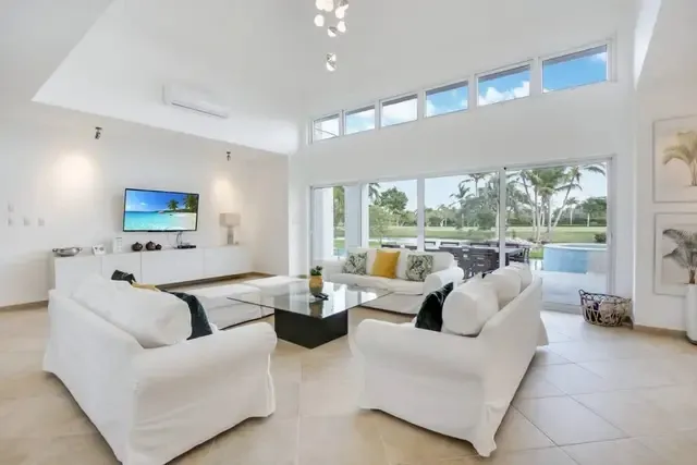Manor Dune Bungalow - Image 4