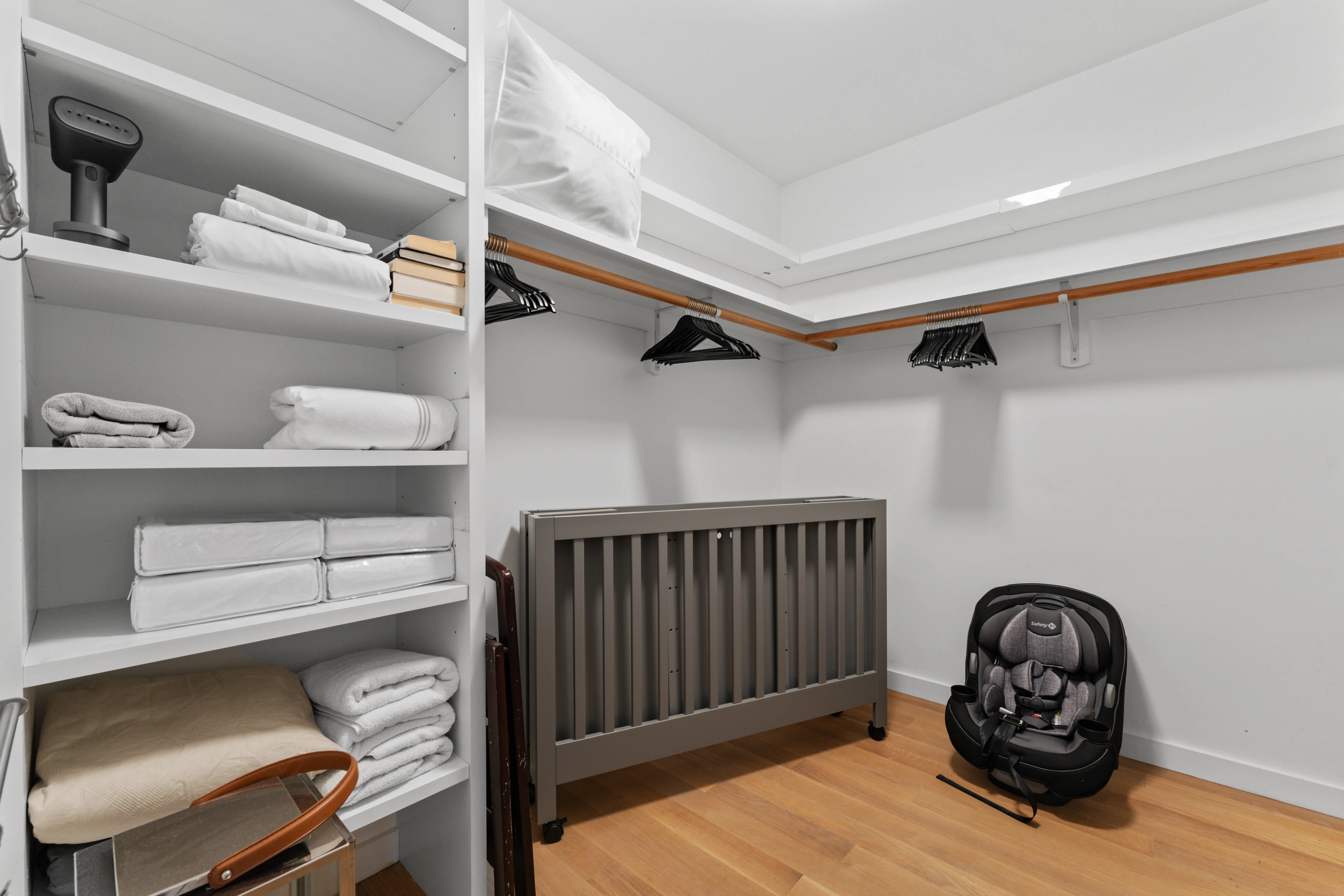 Boardwalk Bay Hideout - Image 1