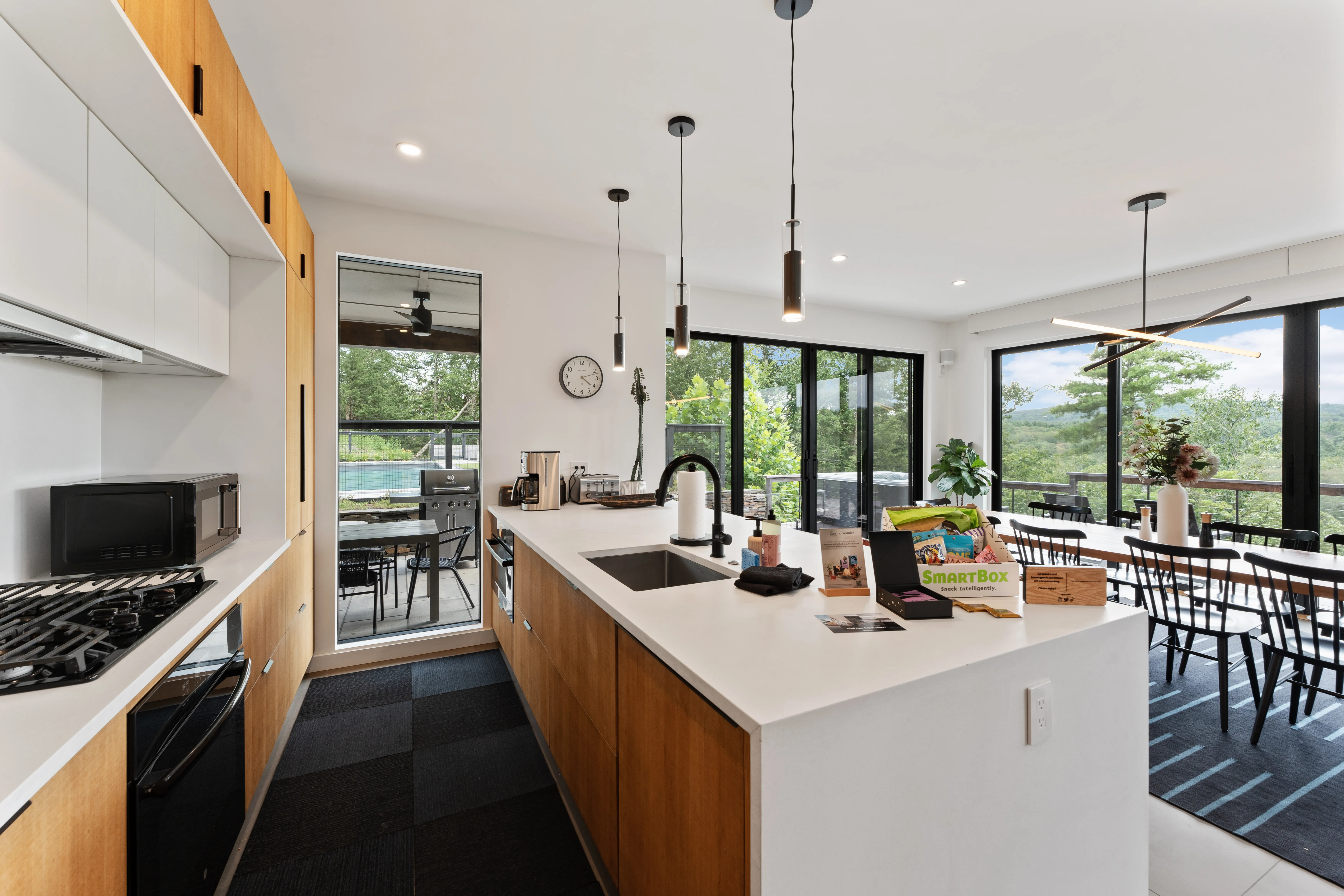 Creek Vista Harborfront - Image 3