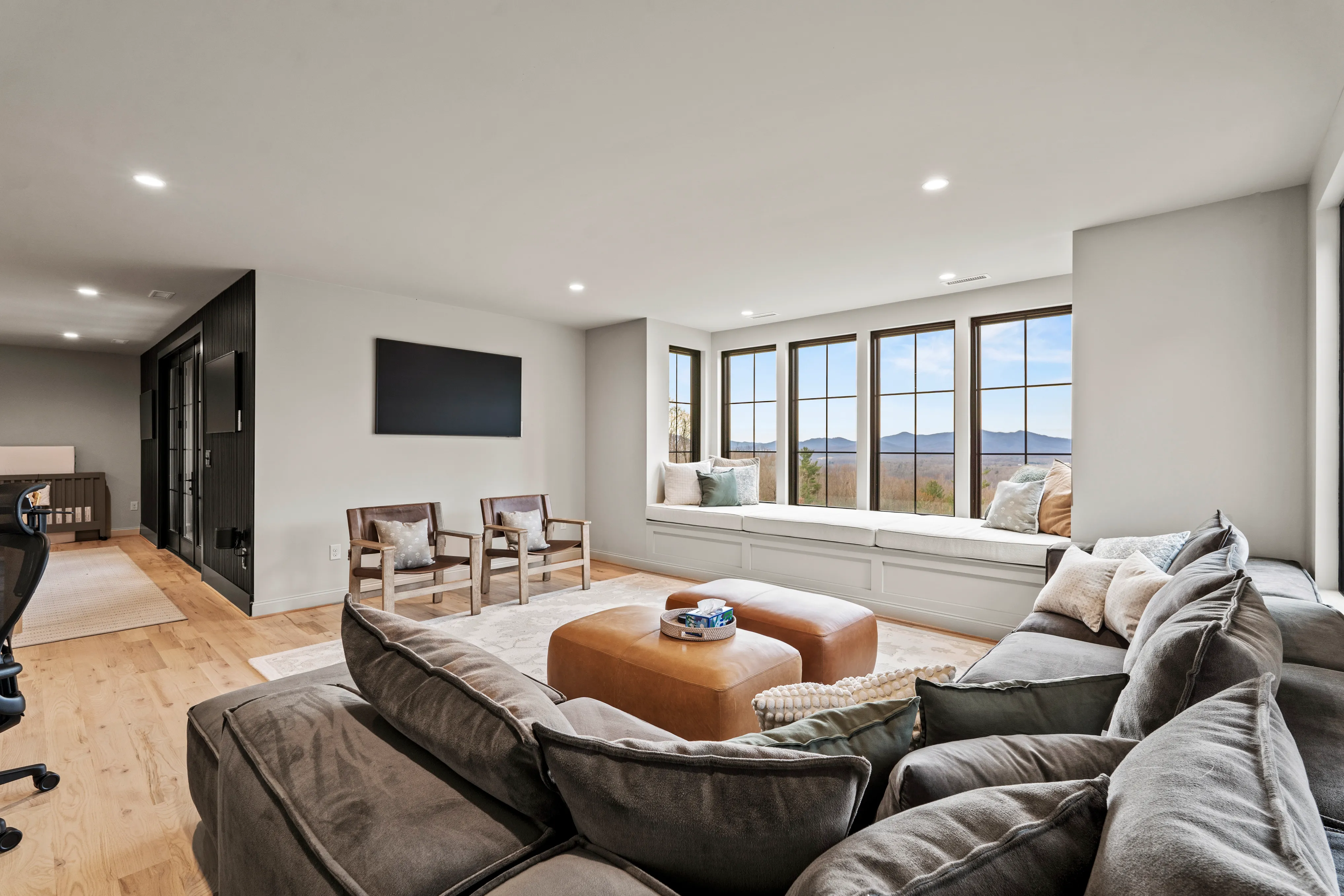 Harborview Pearl Harborfront Aspen - Image 3