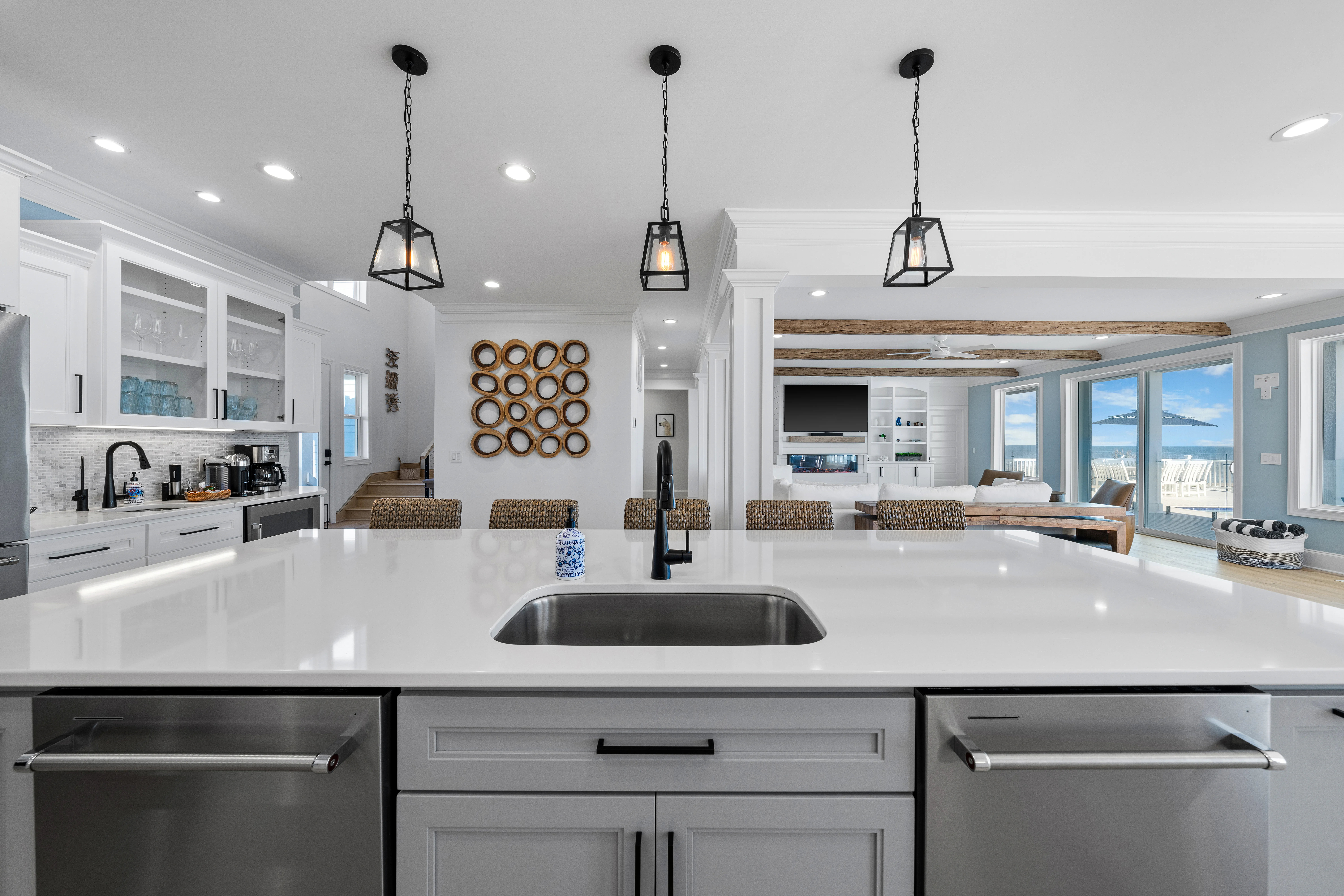 Starlight Oceanfront Brook Bungalow - Image 5