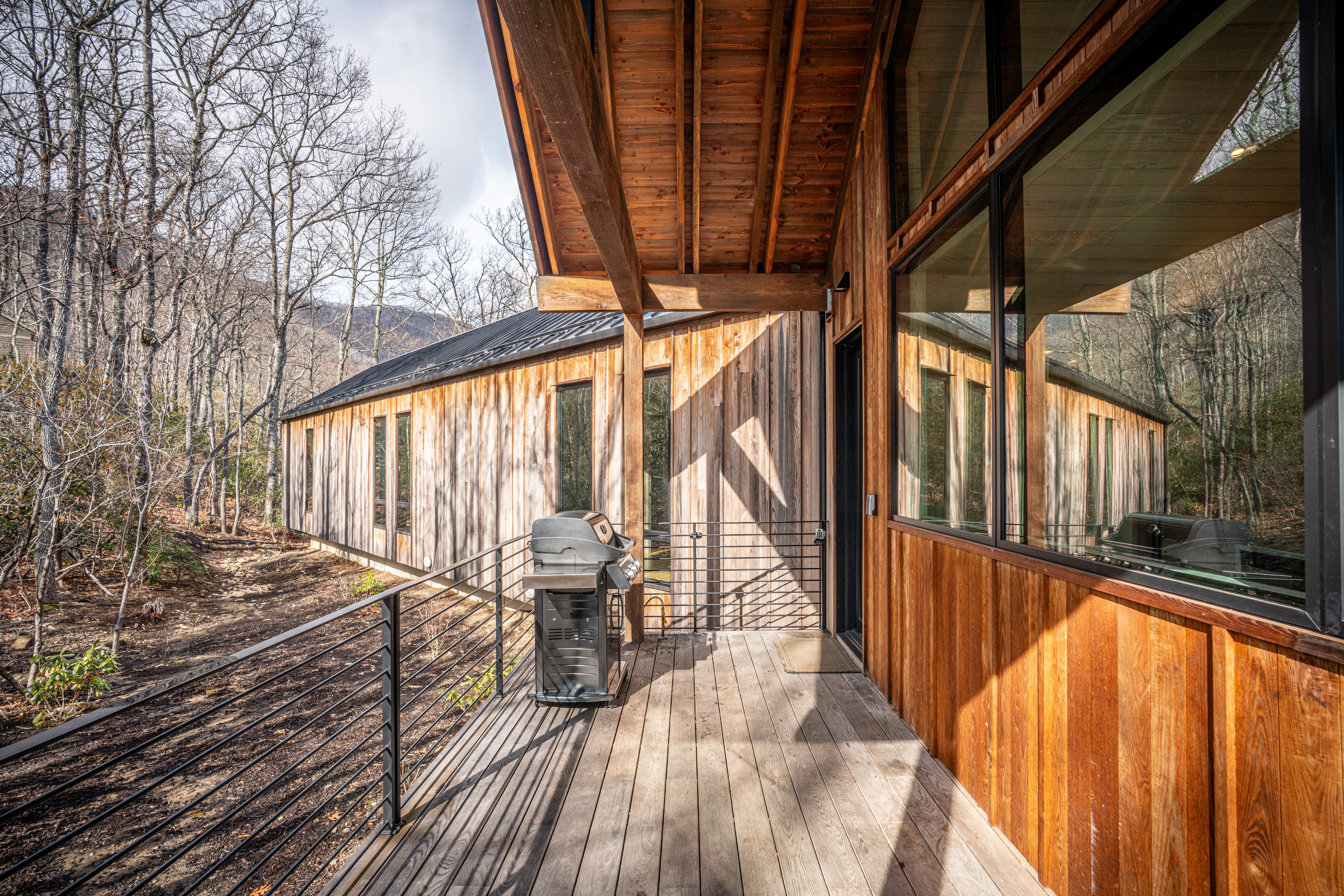 Oceanfront Rustic Pearl - Image 4