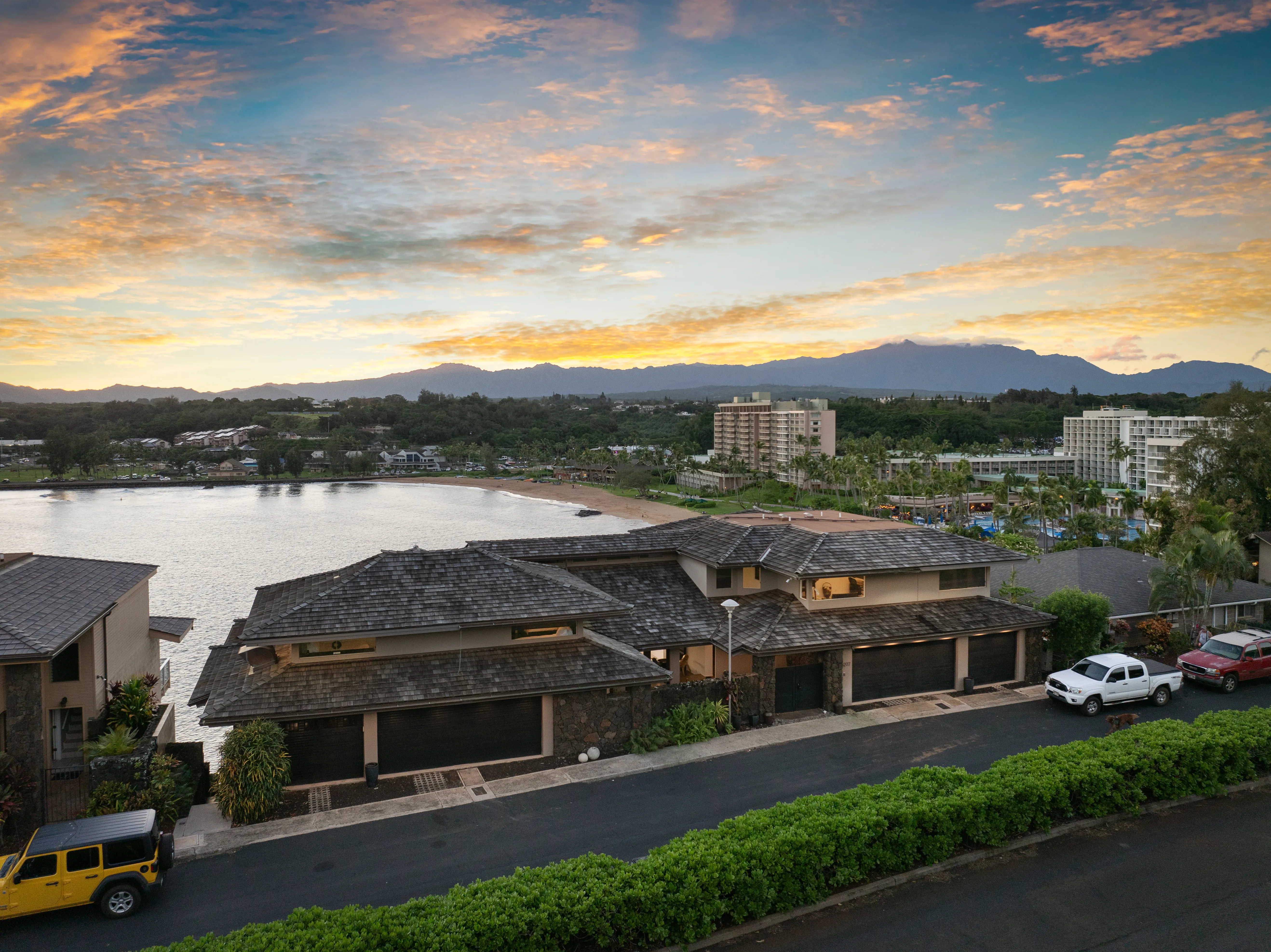 Bungalow Cove - Image 5