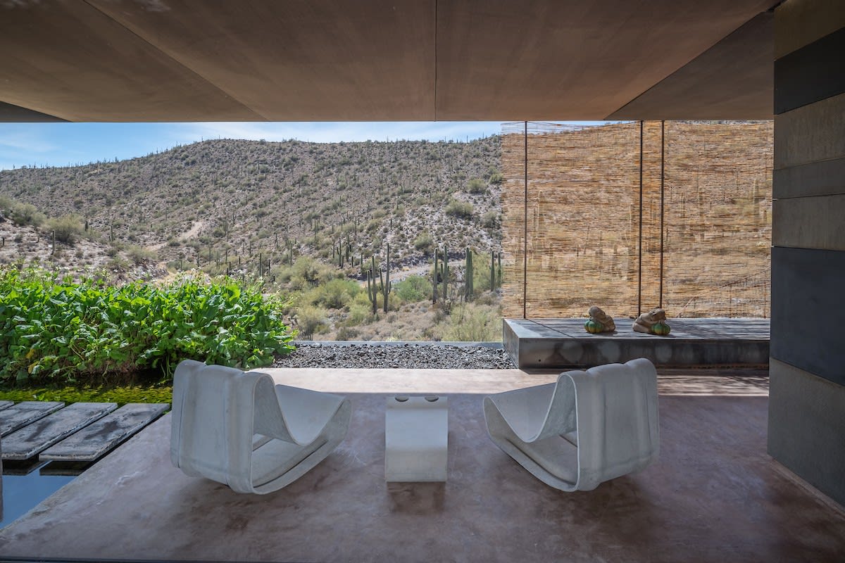 5 Private Acres near Phoenix w/ Gym, Sauna & Views - Image 3
