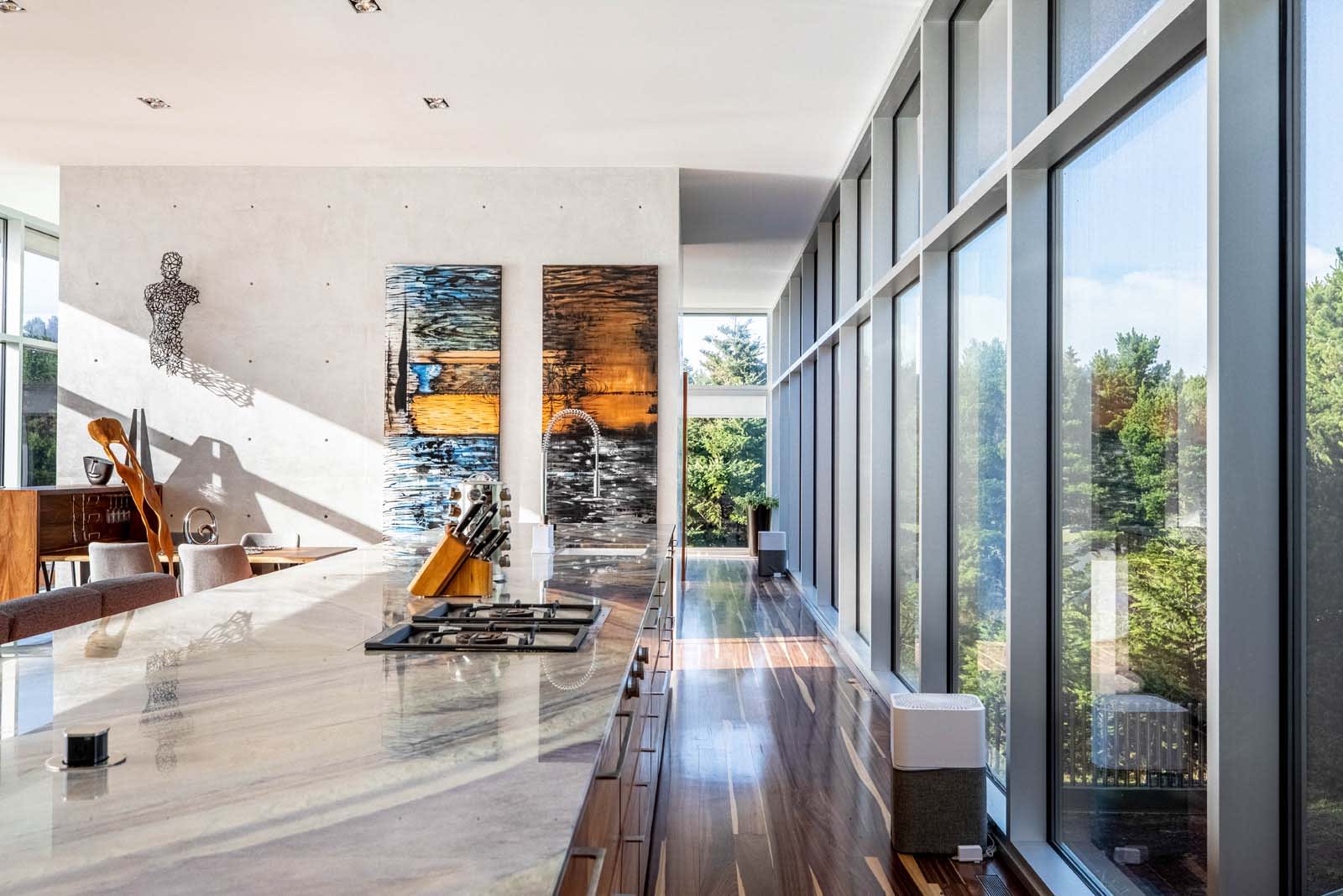 Modern Glass House w/ Unreal Ocean Views, Hot Tub - Image 4